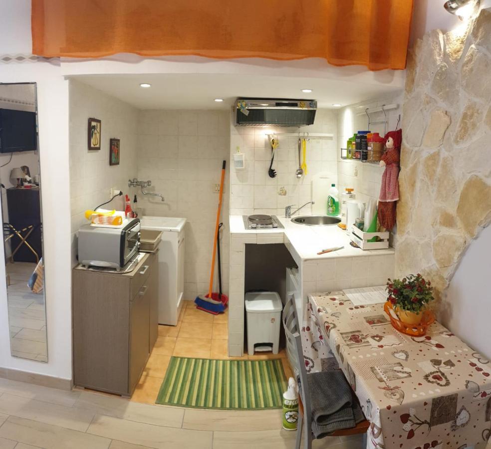 Giovanni S Little House * Catania