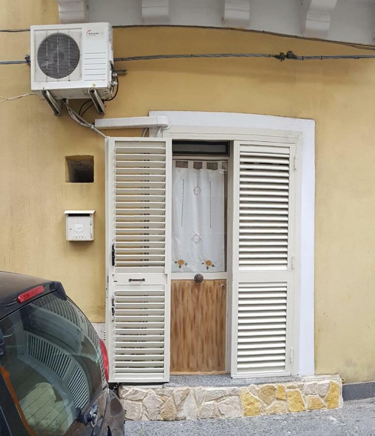 Apartment Giovanni S Little House