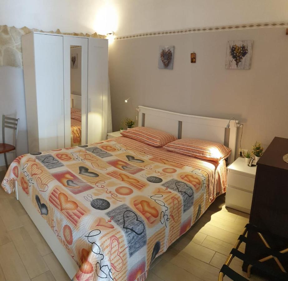 Giovanni S Little House Apartment